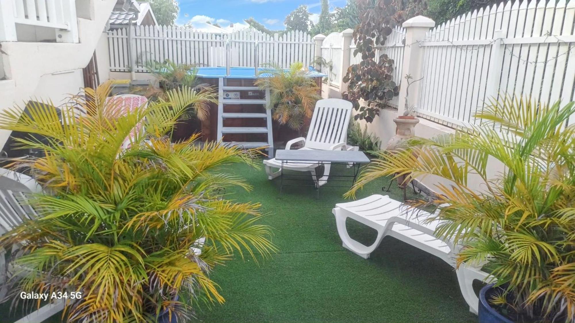 Villa Elegante A Saint Francois Avec Piscine Privee Toute L'Annee Exterior foto
